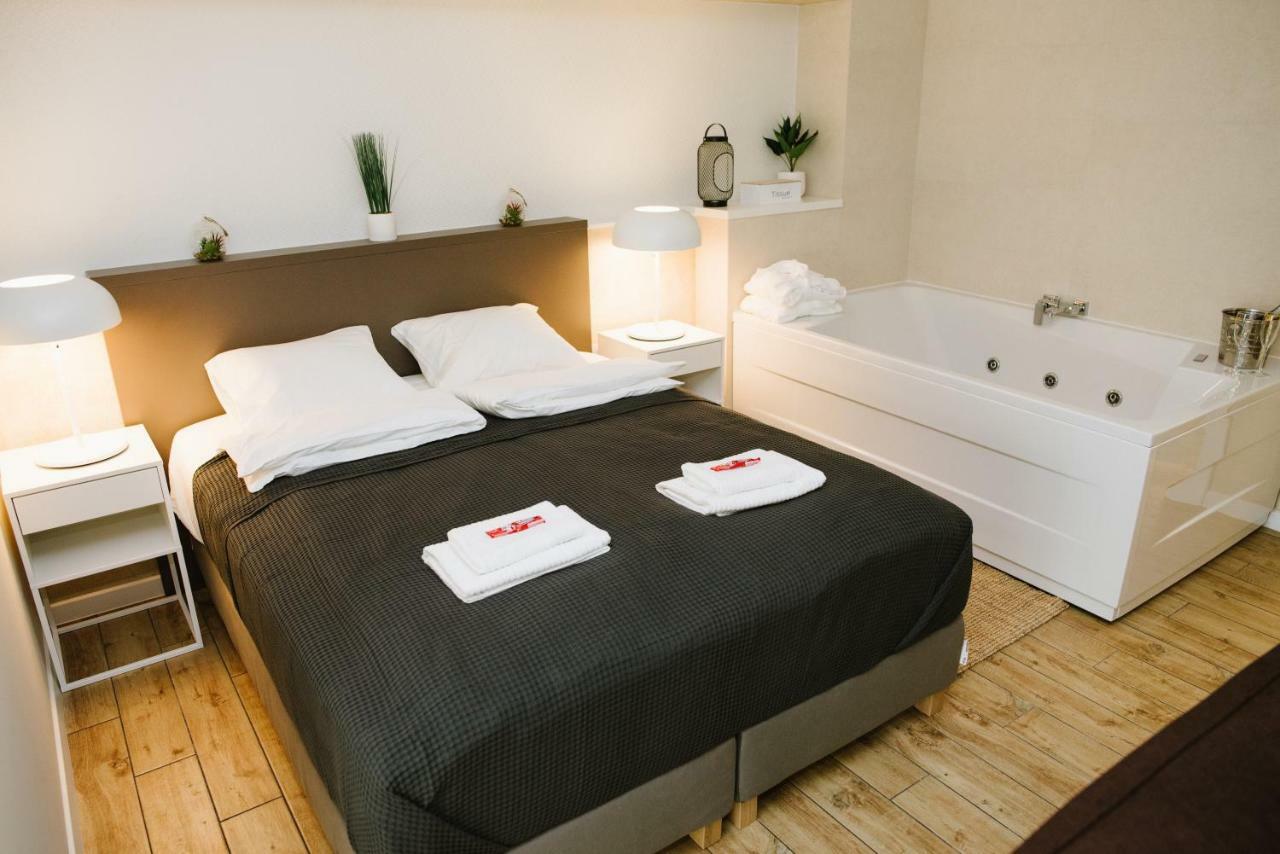 Apartman Donner Centar III 수보티차 외부 사진